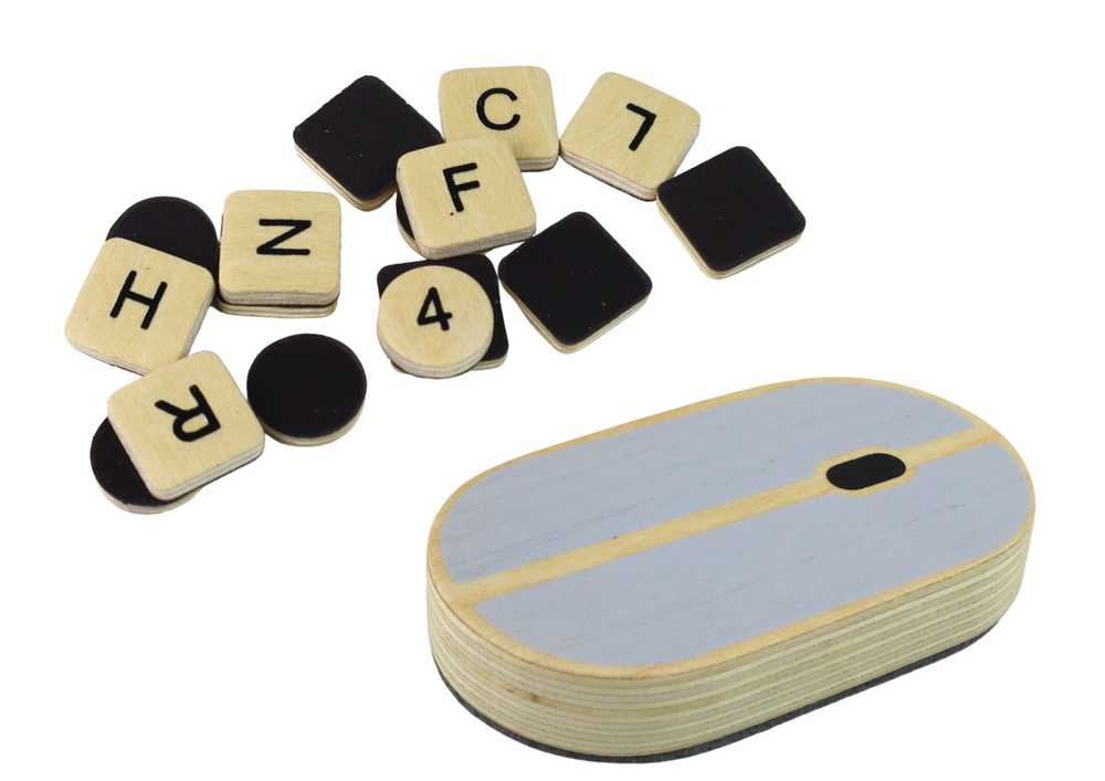 Medinis piešimo lenta su priedais