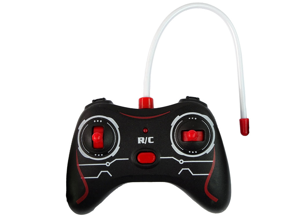 Nuotoliniu būdu valdomas kombainas, žalias