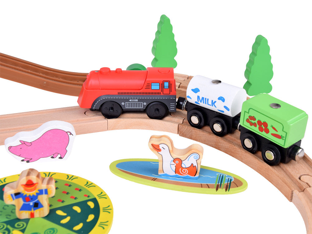 Mediniai bėgiai su elektriniu traukiniu ir priedais 50 el.