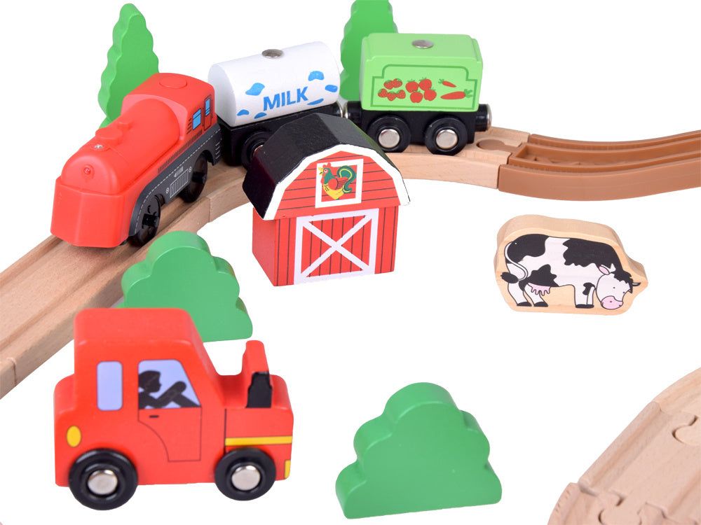 Mediniai bėgiai su elektriniu traukiniu ir priedais 50 el.