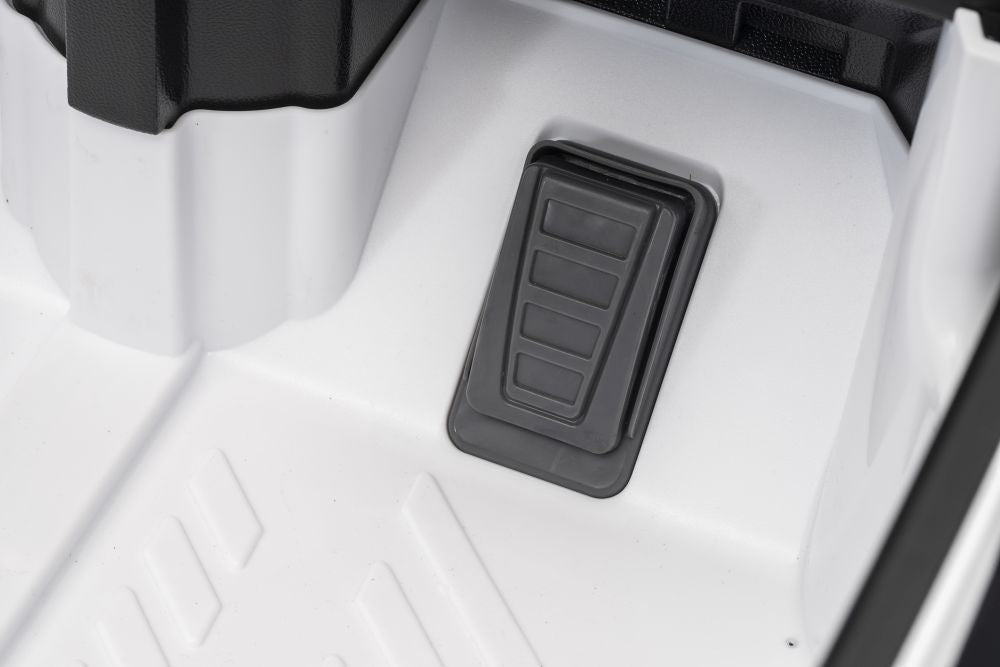 Vienvietis elektrinis sportinis automobilis Mercedes AMG GT3 vaikams, baltas