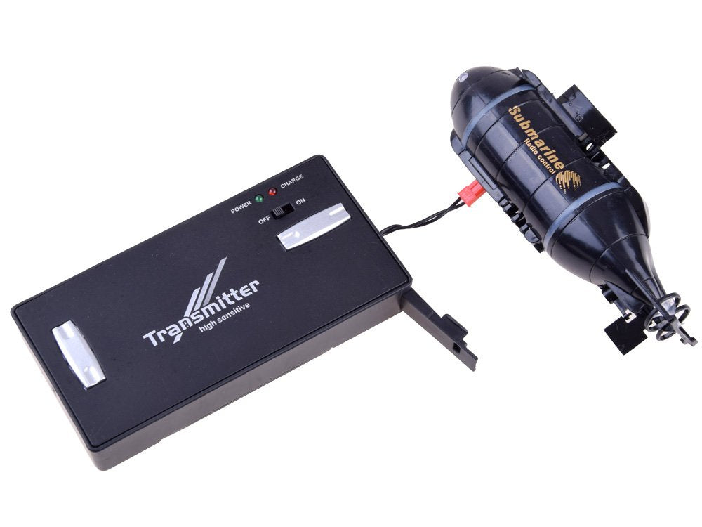 Nuotoliniu būdu valdomas povandeninis laivas su šviesos efektais, juodas