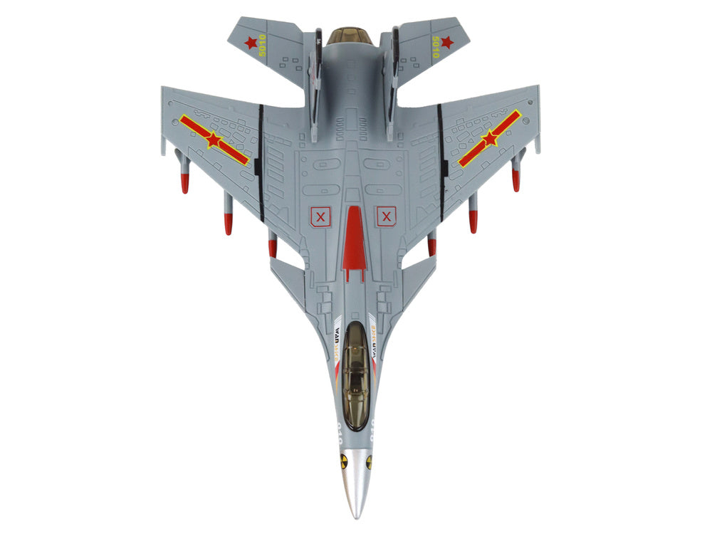 Naikintuvų modeliai trijų spalvos