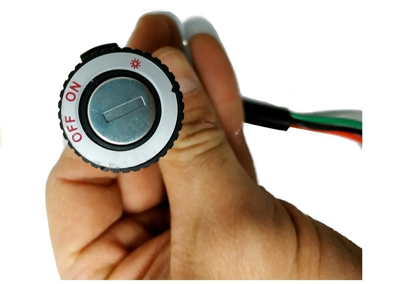 Užvedimo jungiklis vaikiškam elektromobiliui Ford Ranger