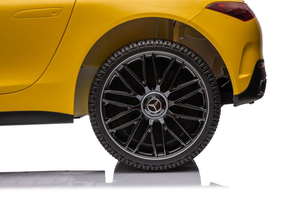 Dvivietis elektromobilis vaikams Mercedes AMG SL63, geltonas
