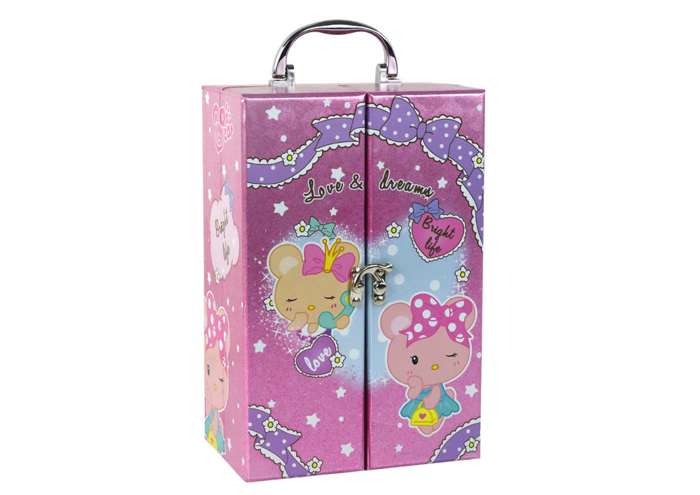 Makiažo ir manikiūro rinkinys rausvame lagamine