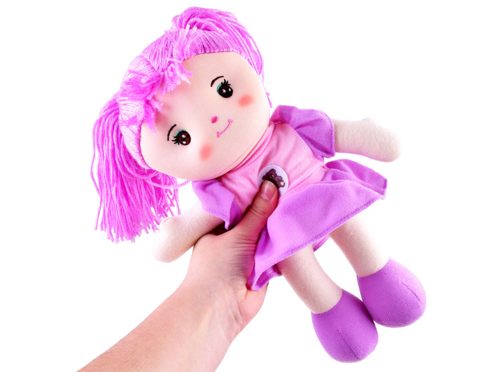 Skudurinė lėlė Zuzija su levandų spalvos suknele