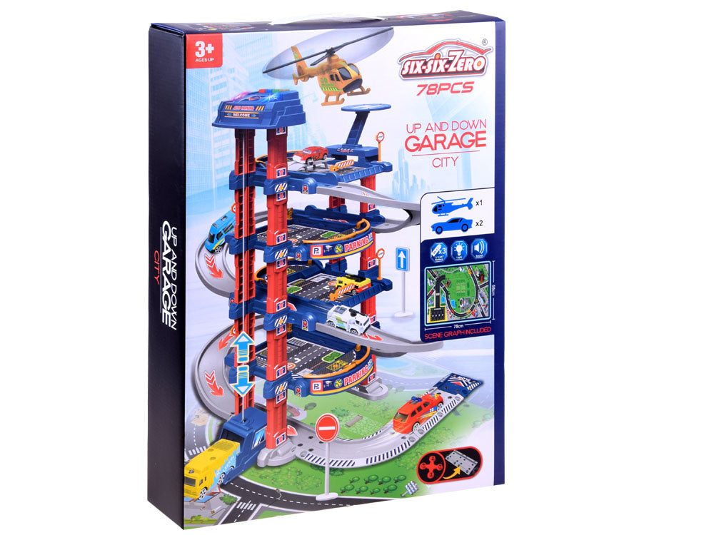 Didelė automobilių stovėjimo aikštelė su elektriniu liftu