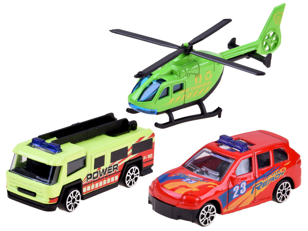 Didelė automobilių stovėjimo aikštelė su elektriniu liftu