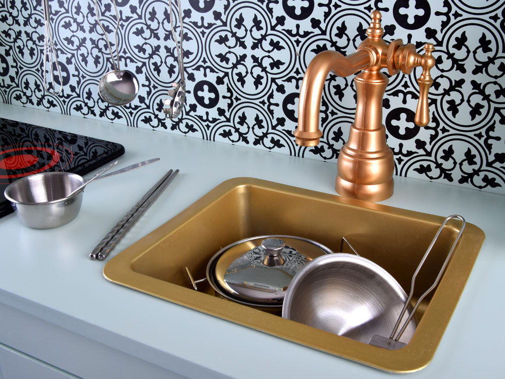 Medinė virtuvėlė vaikams su priedais, mėtų spalvos