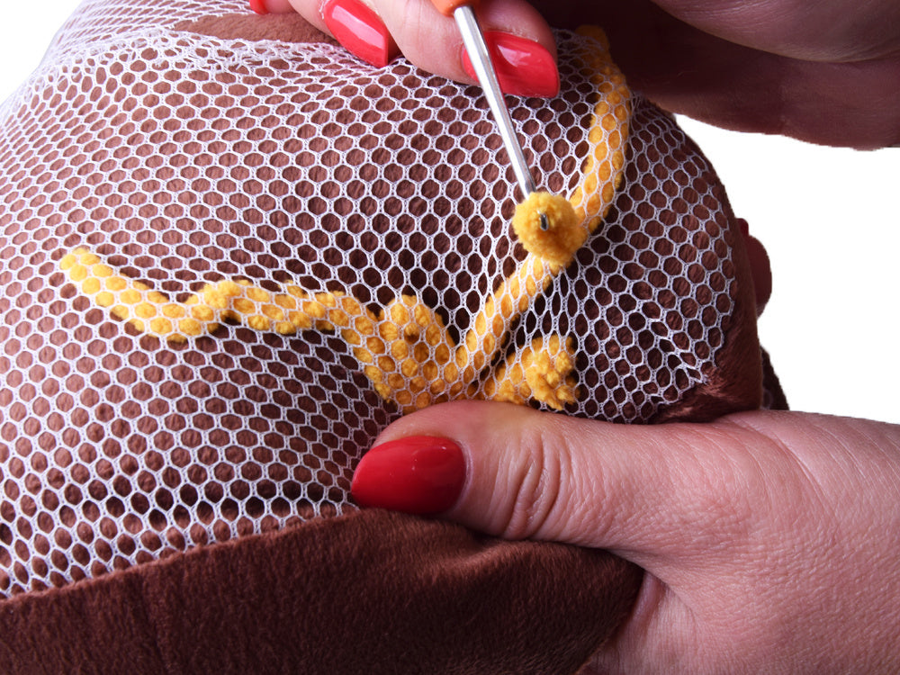 Kūrybinys šuniuko formos pagalvės nėrimo rinkinys