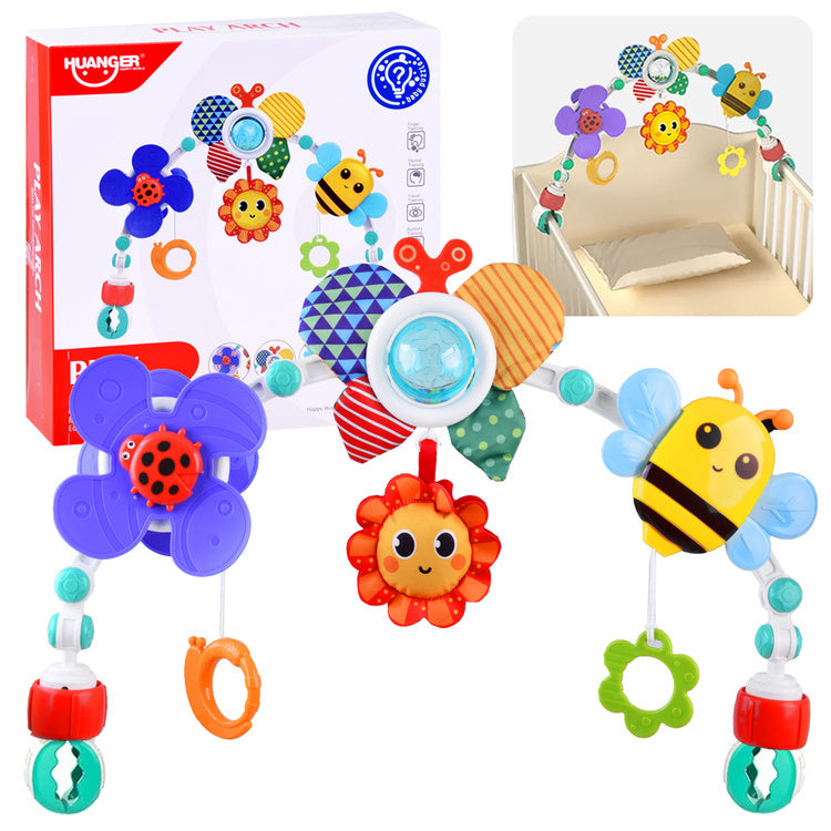 Lankas su žaisliukais vaikiškai lovytei