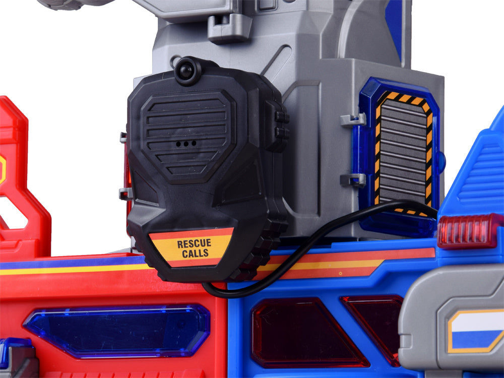 Policijos ir ugniagesių automobilių garažas lagamine