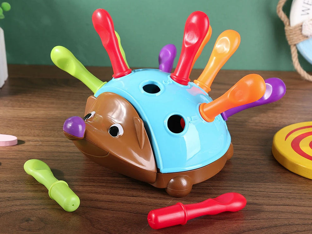 Edukacinis ežiukas su spalvotais spygliais