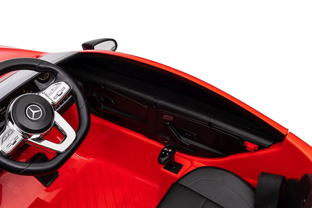 Vienvietis elektromobilis  vaikams  Mercedes CLA 45s AMG 4x4, raudonas