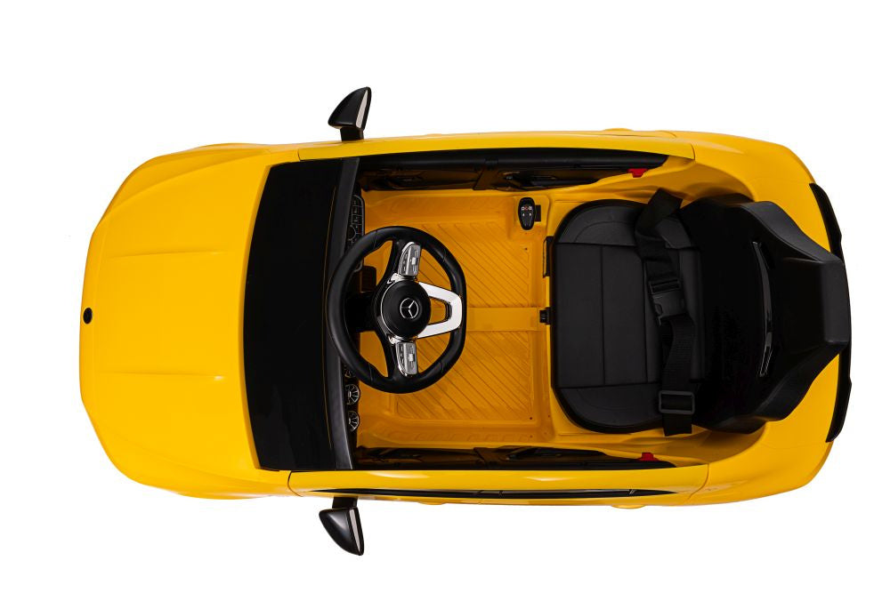 Vienvietis elektromobilis  vaikams  Mercedes CLA 45s AMG 4x4, geltonas