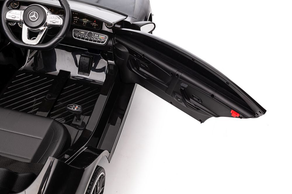 Vienvietis elektromobilis  vaikams  Mercedes CLA 45s AMG 4x4, juodas lakuotas