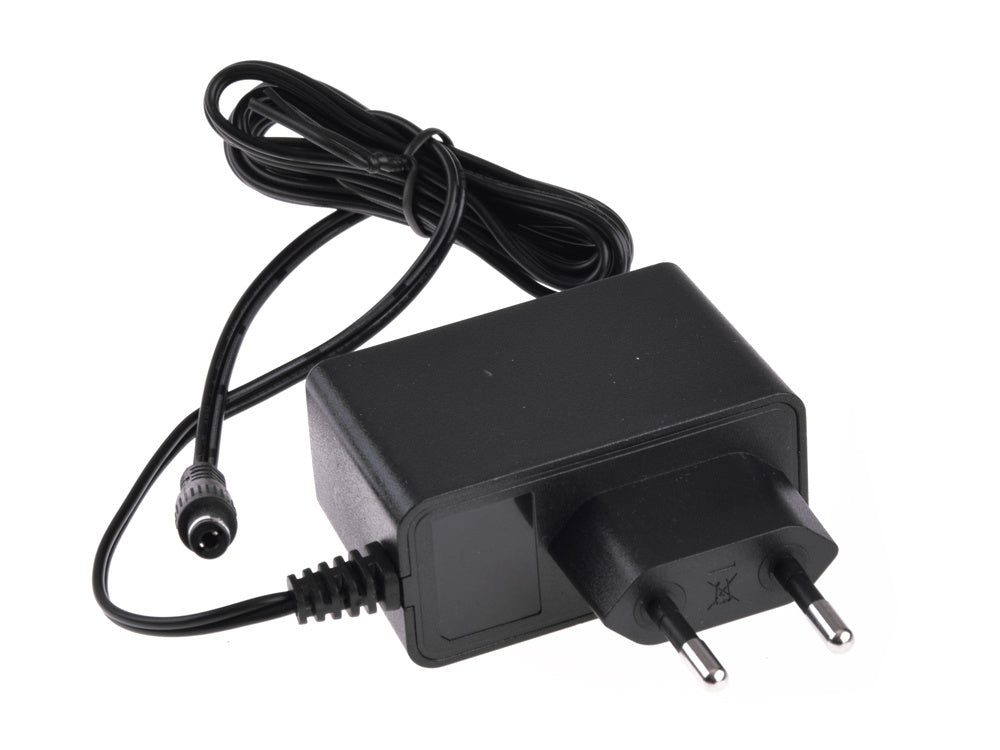 Nuotoliniu būdu valdoma lenktynių trasa su dviem AUDI automobiliais 4,5 m