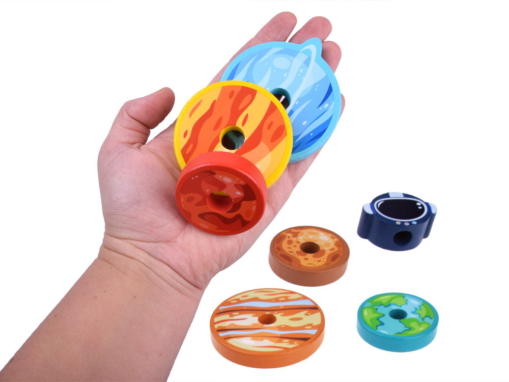 Medinė piramidės formos dėlionė 10 el