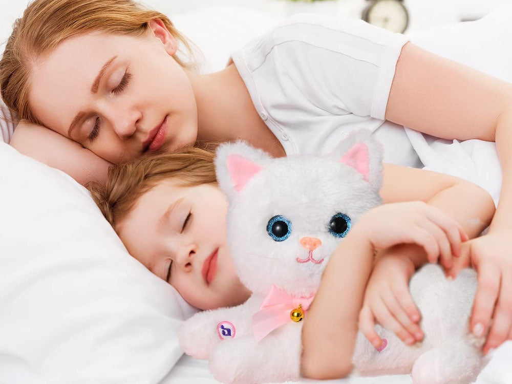 Interaktyvus katės ir kačiukų rinkinys su garso efektais, baltas