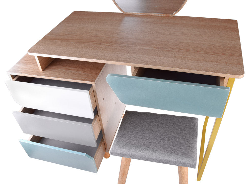 Šiuolaikinis stilingas tualetinis staliukas su kėdute