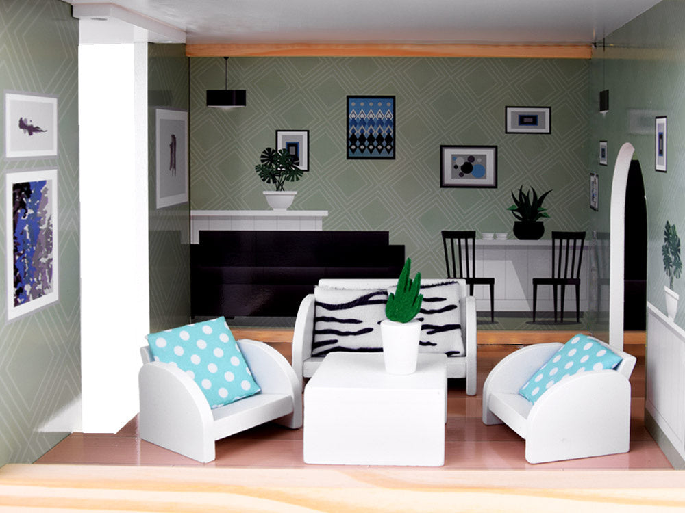 Medinis lėlių namelis su baseinu, liftu, baldais ir LED šviesa