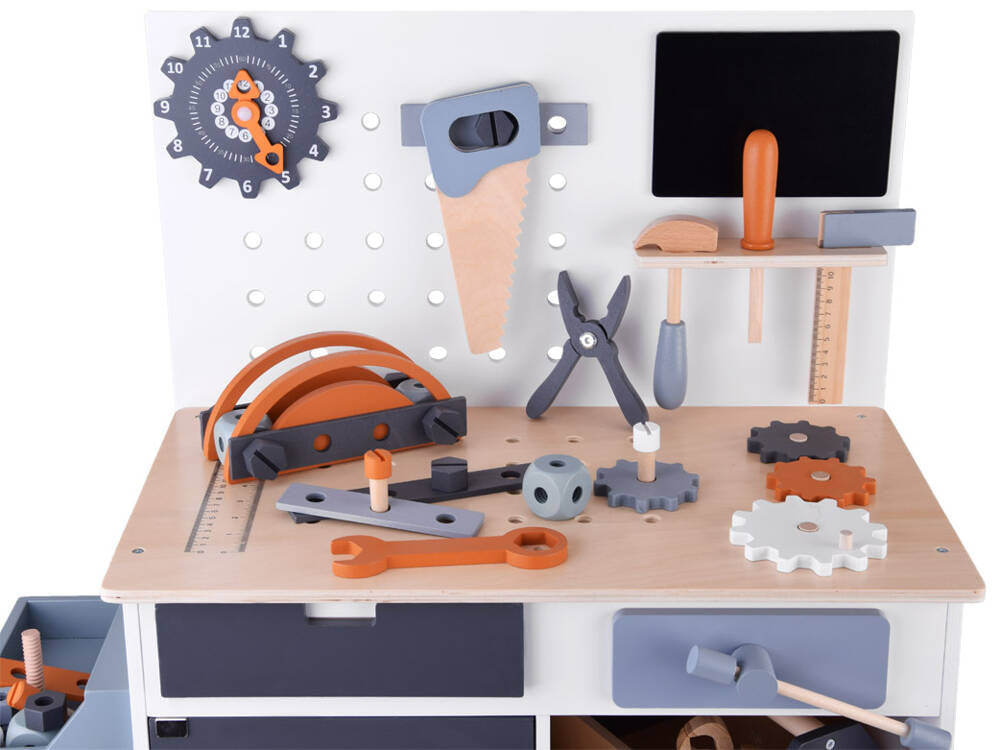 Didelės medinės meistro dirbtuvės su įrankiais-nejungti