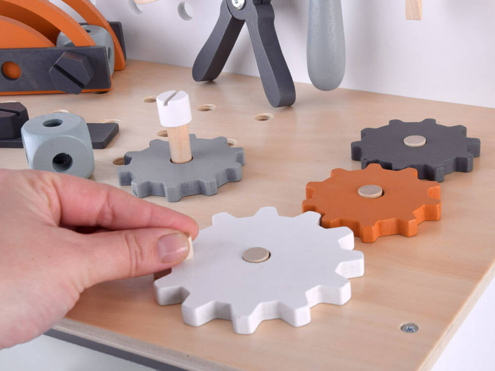 Didelės medinės meistro dirbtuvės su įrankiais-nejungti