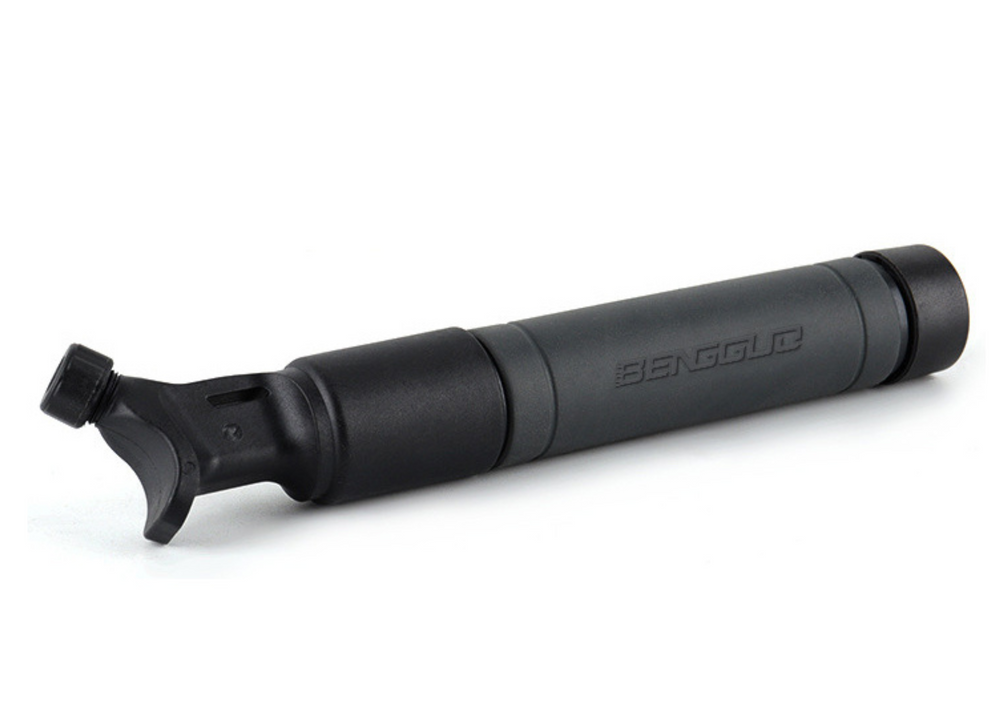 Rankinė pompa 21 cm