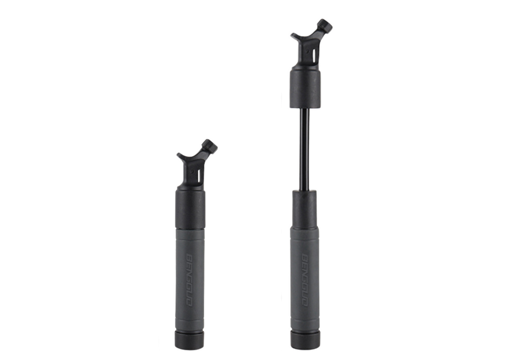 Rankinė pompa 21 cm