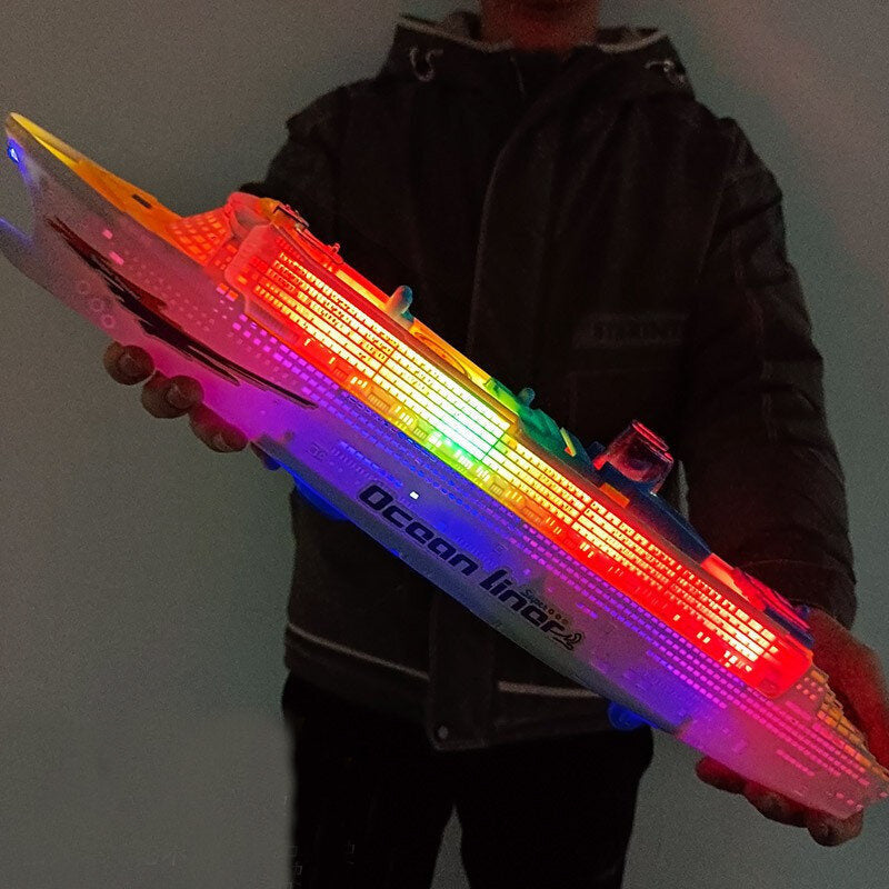 Žaislinis keleivinis kruizinis laivas su garso ir šviesos efektais