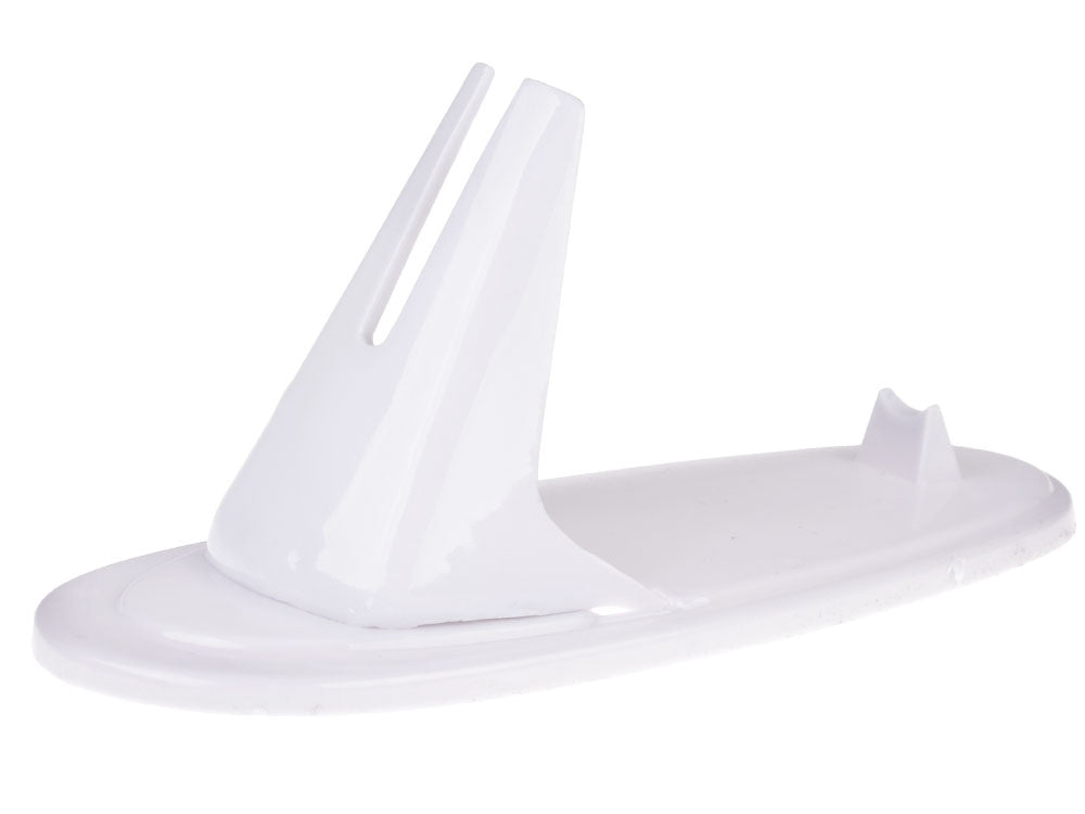 Nuotoliniu būdu valdyma burinė jachta