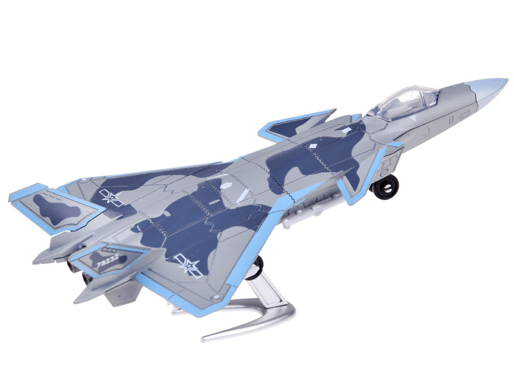 Kovinio lėktuvo J-20 modelio konstruktorius