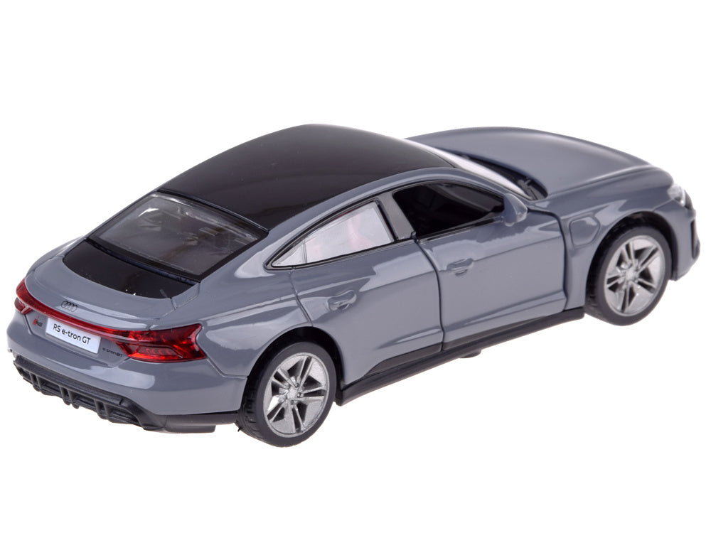 Metalinis automobilio Audi RS e-tron GT Coupe modelis su šviesos ir garso efektais, pilkas