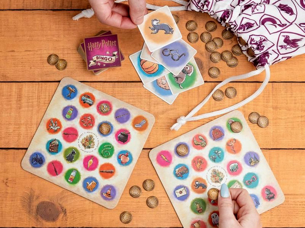 Stalo žaidimas „Bingo“ Hario Poterio tematika