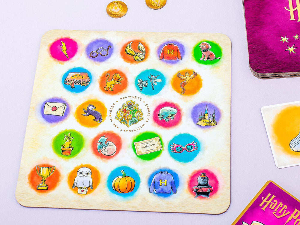 Stalo žaidimas „Bingo“ Hario Poterio tematika