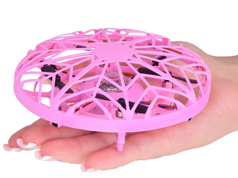 Valdomas ranka skraidantis diskas su LED šviesa