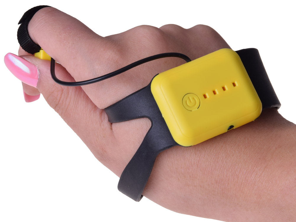 Valdomas ranka skraidantis diskas su LED šviesa