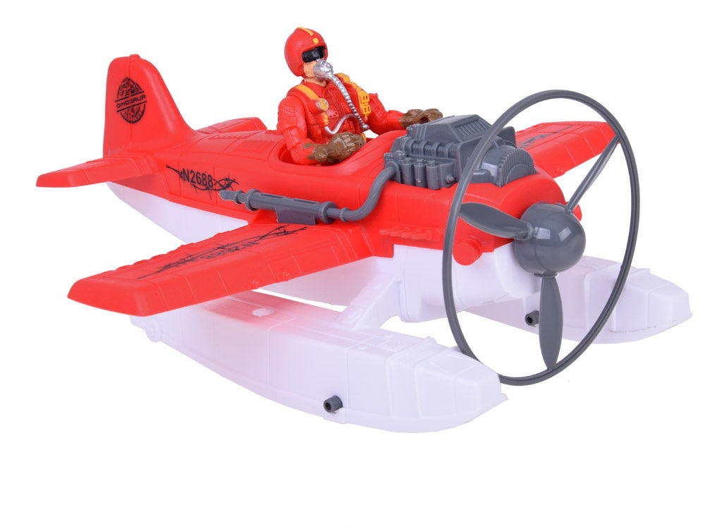 Didelis ugniagesių mašinų rinkinys su ugniagesių šalmas