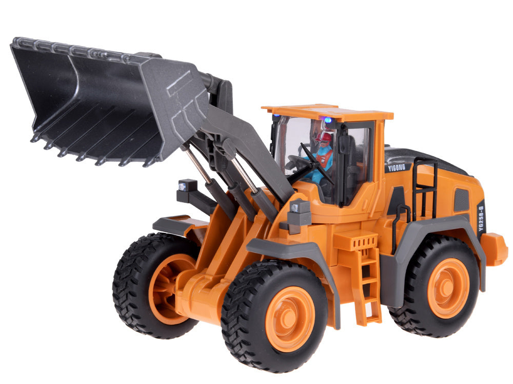 Nuotoliniu būdu valdomas traktorius buldozeris