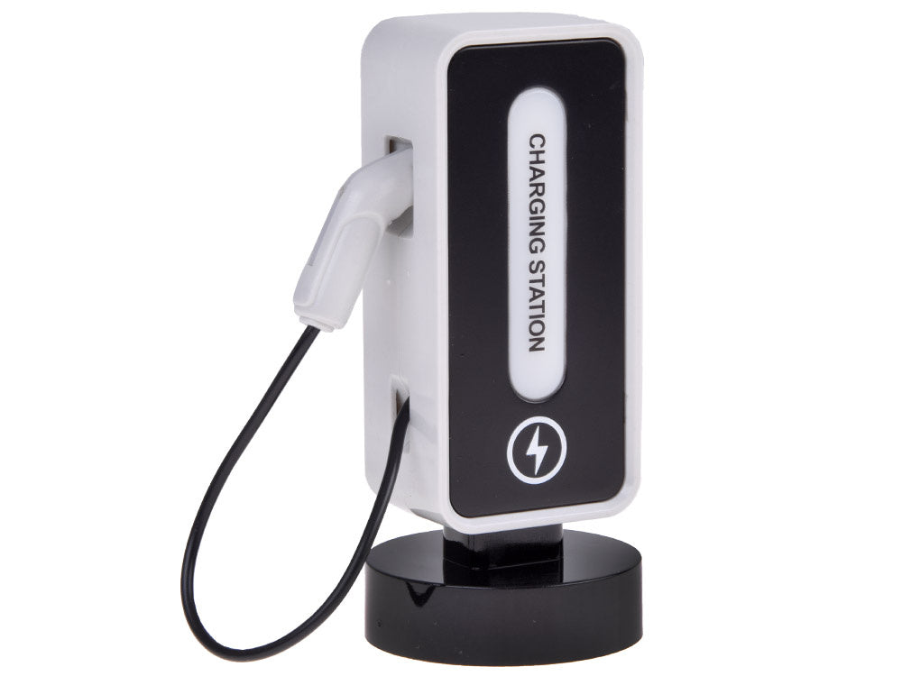 Nuotoliniu būdu valdomas lenktyninis automobilis su šviesos ir garso efektais, baltas