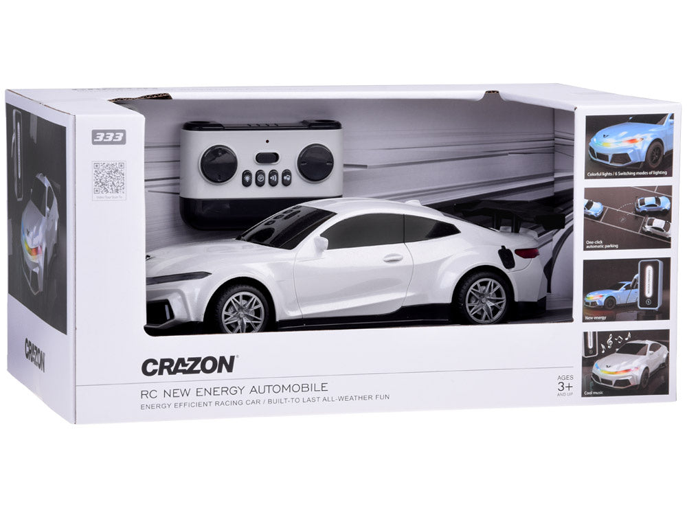 Nuotoliniu būdu valdomas lenktyninis automobilis su šviesos ir garso efektais, baltas