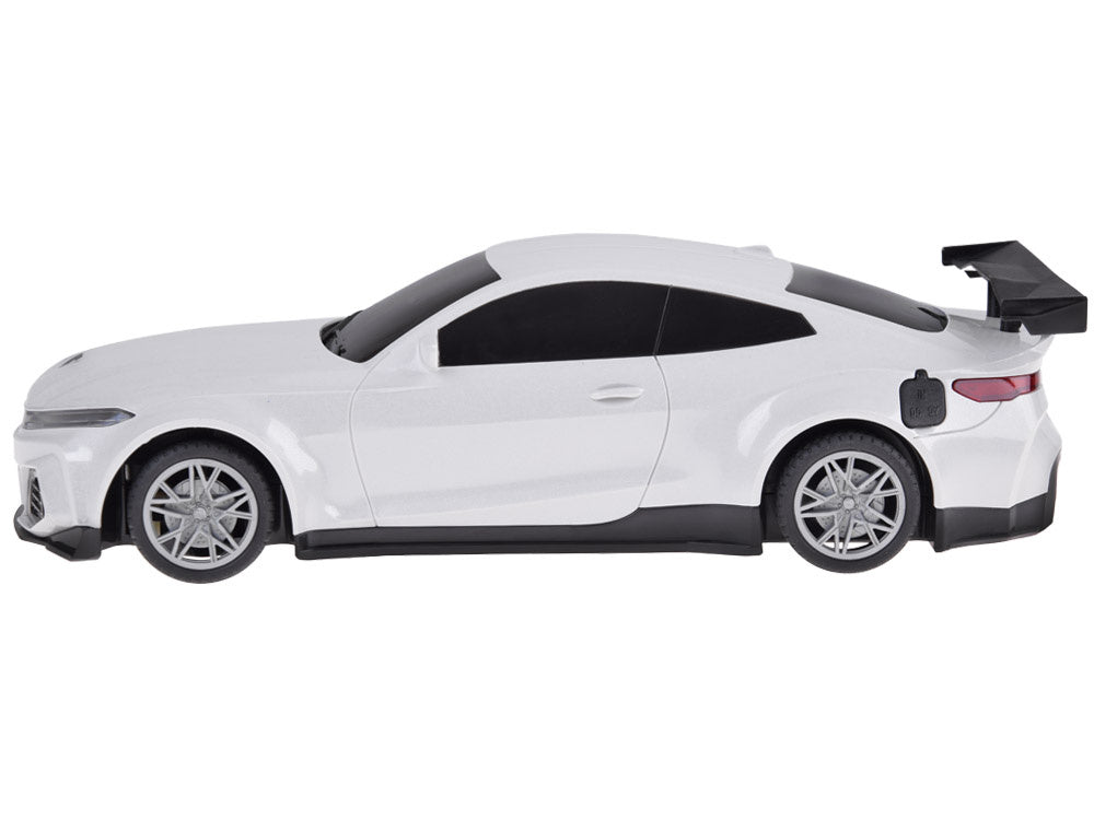 Nuotoliniu būdu valdomas lenktyninis automobilis su šviesos ir garso efektais, baltas