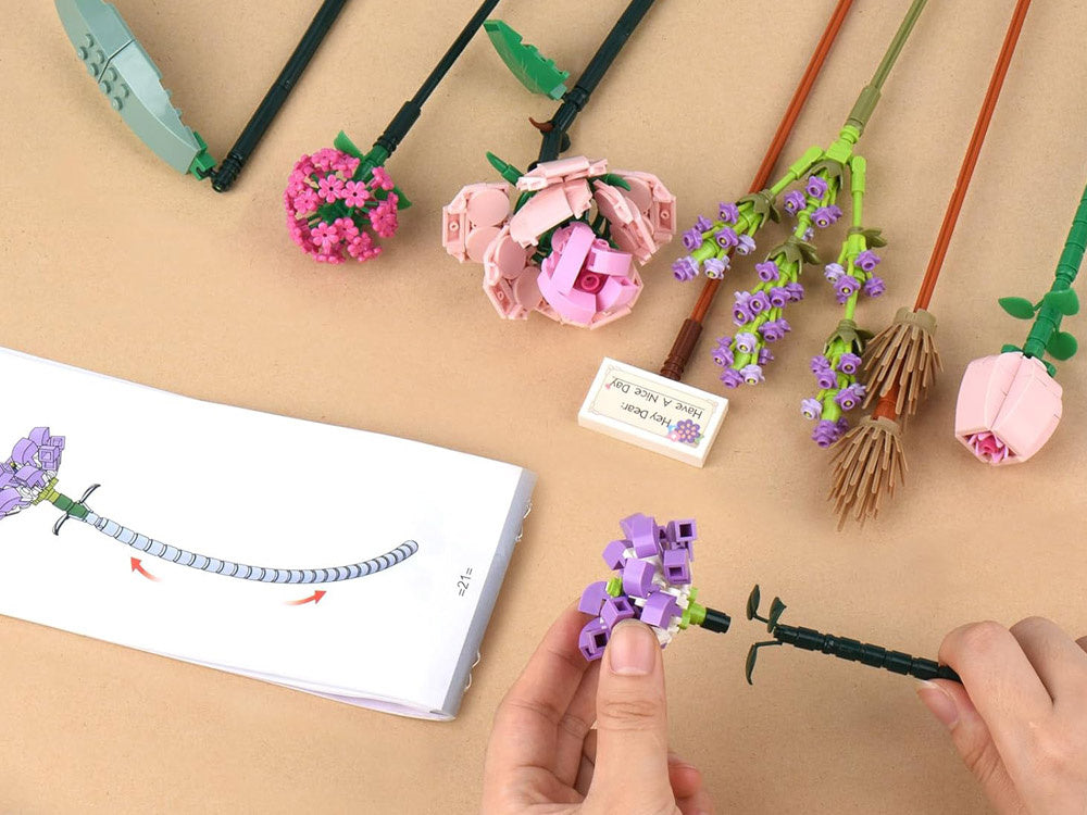 Statybinis konstruktorius vaikams „Gėlių puokštė“ 547 el.