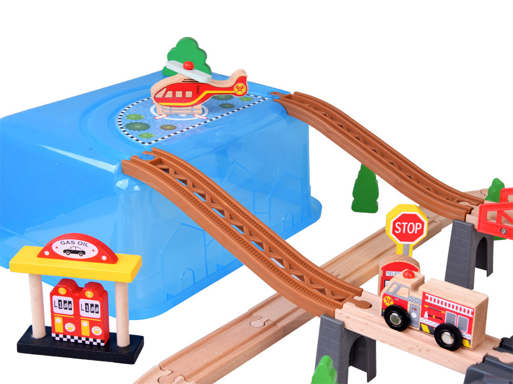 Mediniai traukinio bėgiai su priedais miestui kurti 100 el.