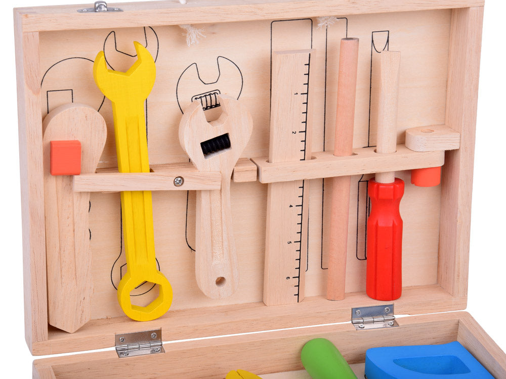 Medinis dėklas su įrankiais vaikams 11 el.