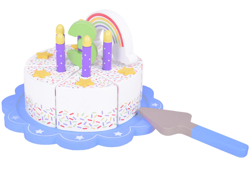 Medinis pjaustomas gimtadienio tortas su priedais