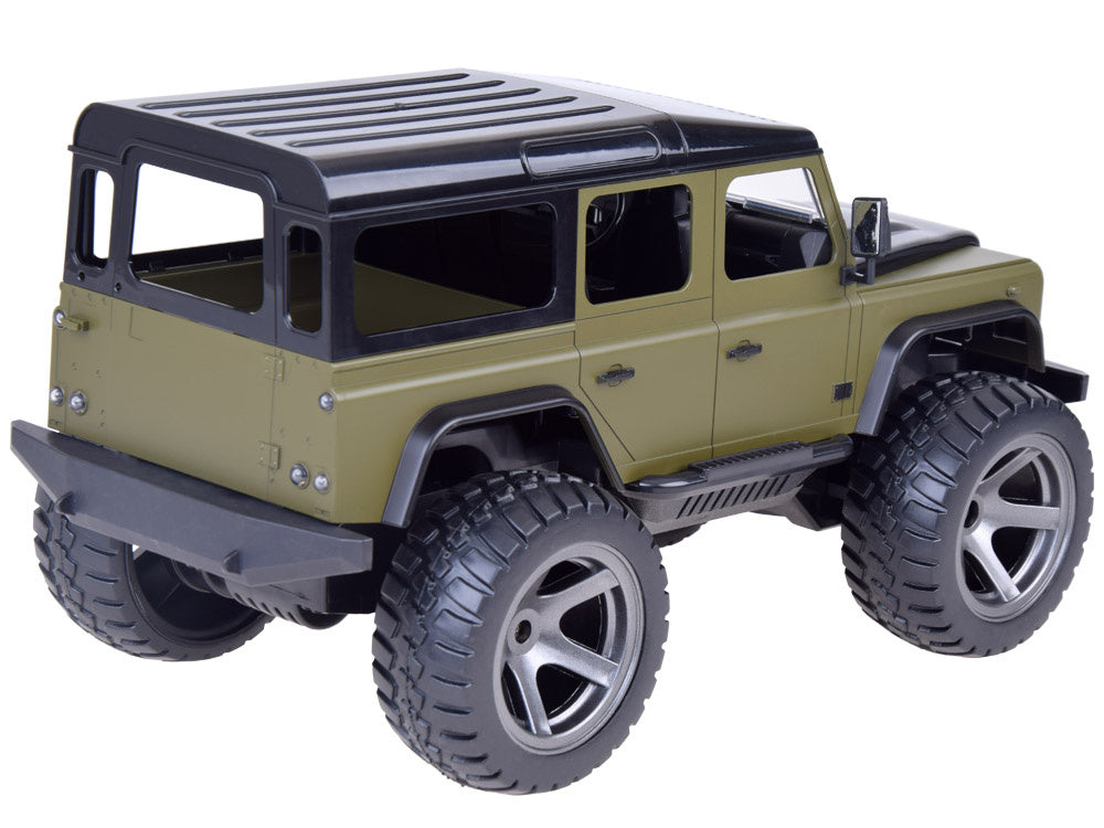 Nuotoliniu būdu valdomas Land Rover Off-road automobilis, žalias