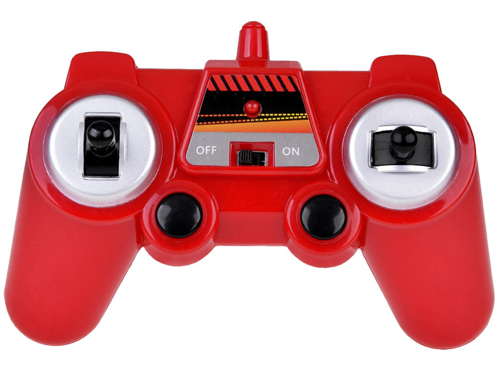 Nuotoliniu būdu valdomas sunkvežimis Mercedes su priekaba ir ekskavatoriumi