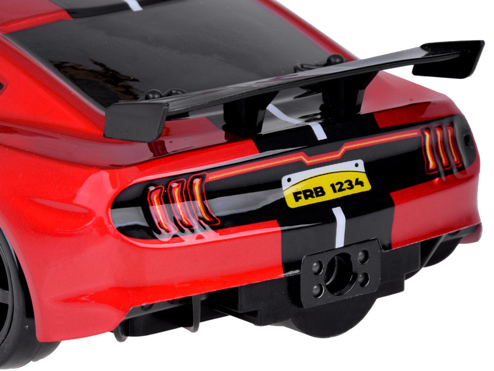 Nuotoliniu būdu valdomas „Drift 4x4“ automobilis su dūmų efektu, raudonas